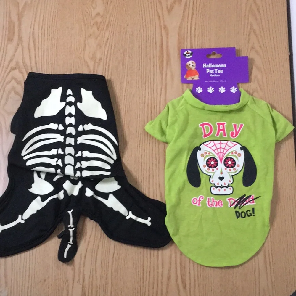 Bundle Of 2 Doggie T-shirt & Costume Small/Medium 6 1/4-1/2” Waist 8 1/2” Length